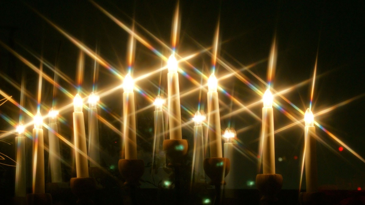 Sprengel-Lichtergottesdienst zum 3. Advent mit anschließender Adventsfeier (unter Vorbehalt)