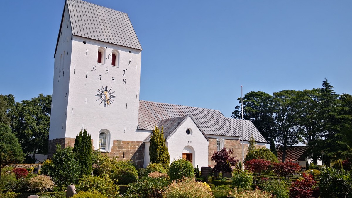 Højmesse i Hellevad Kirke