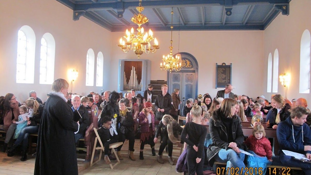 Fastelavnsgudstjeneste i Gludsted kirke