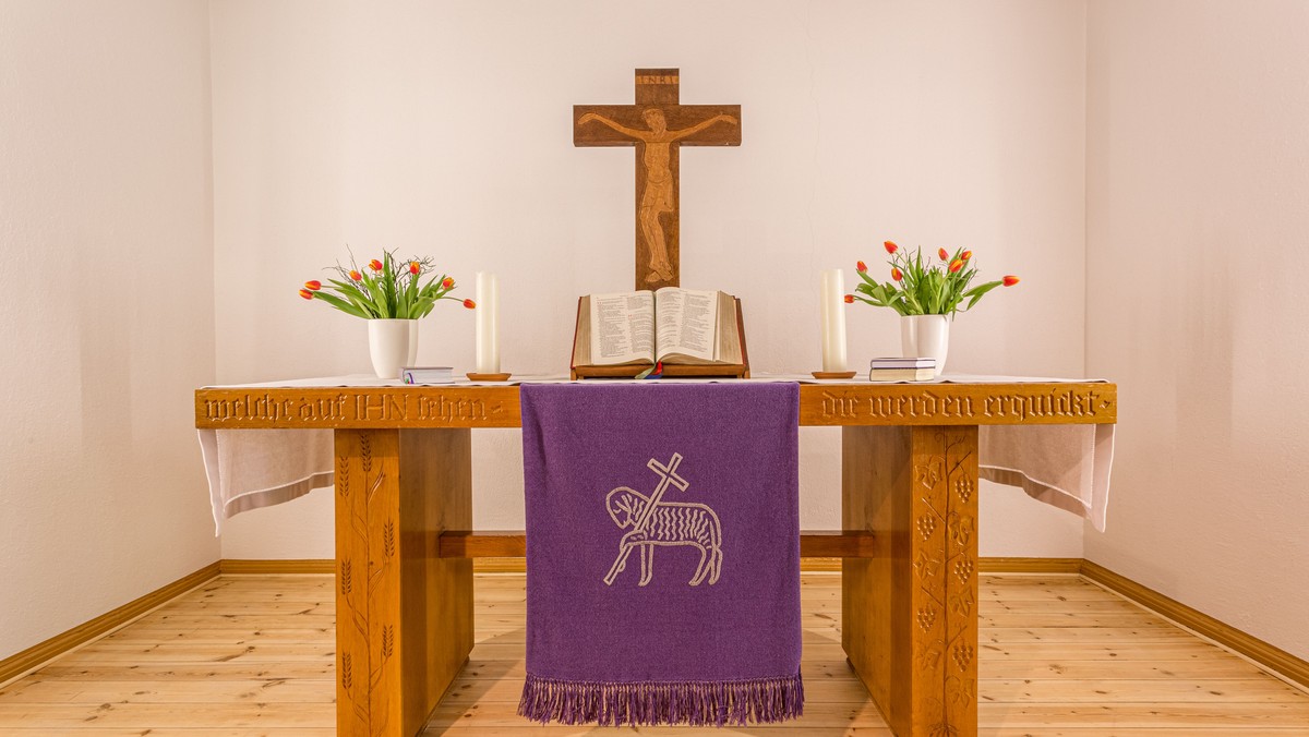Gottesdienst in Felsen