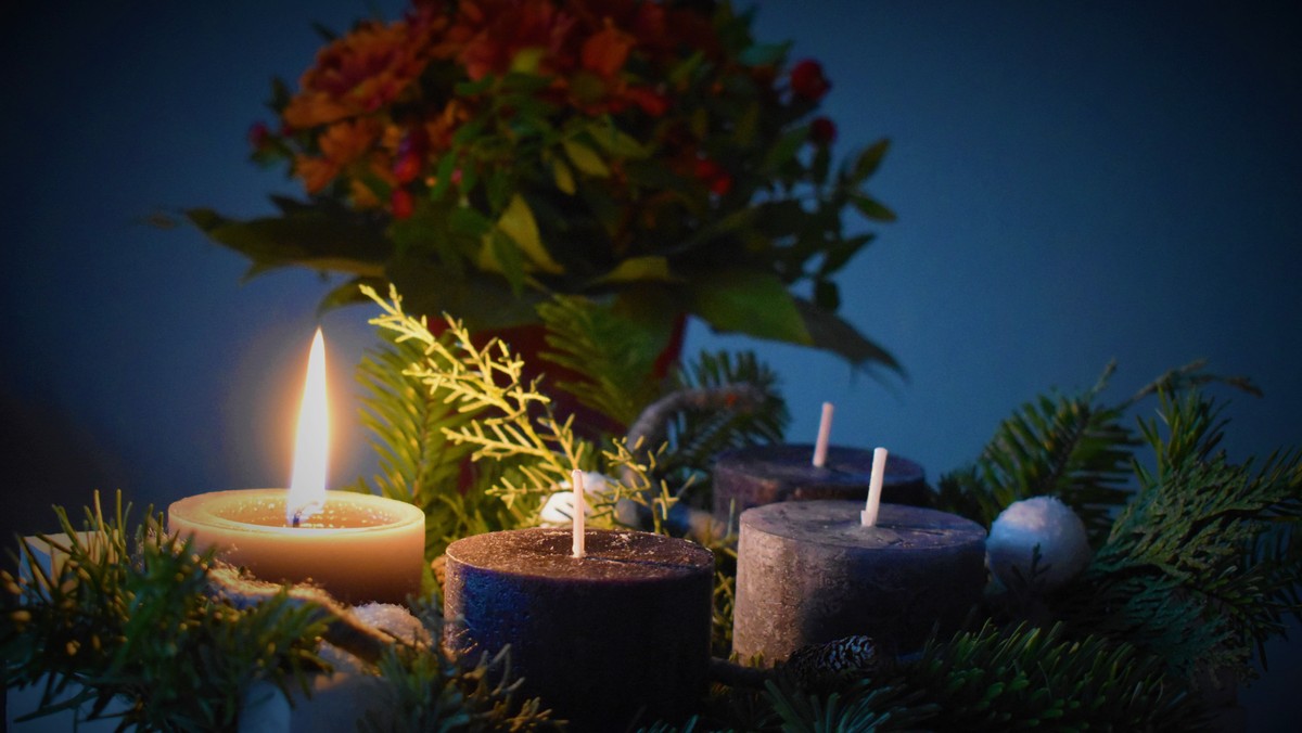 Advent Holy Communion