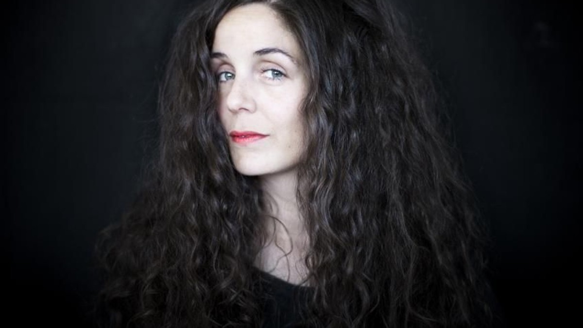 "Ø" af Siri Ranva Hjelm Jacobsen - udskydes til april, ny dato følger