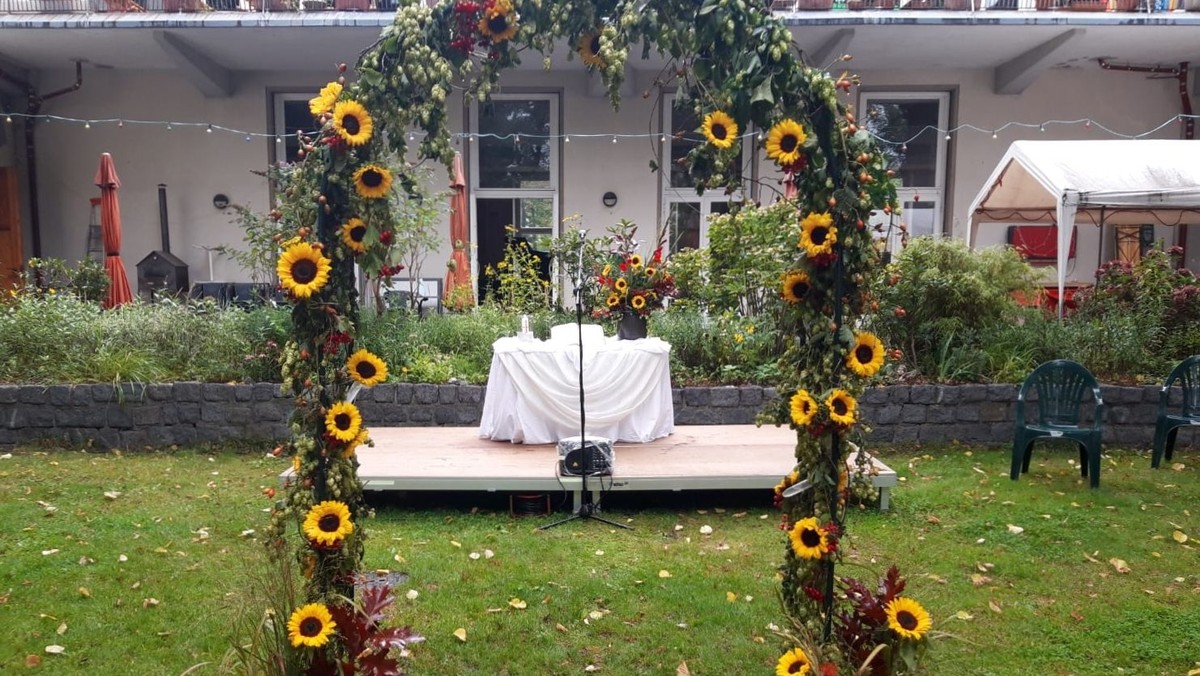 Konfirmationsgottesdienst im Lindengarten