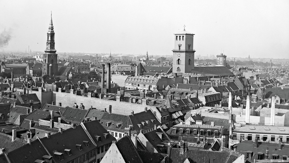 Vor Frue - Kirke og menighed i 100 år - åbning og reception