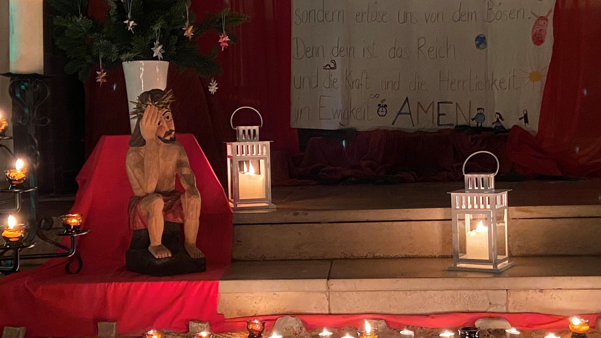 Gottesdienst mit Krippenspiel