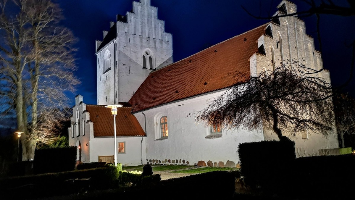 AFLYST - Aftengudstjeneste i Dåstrup kirke