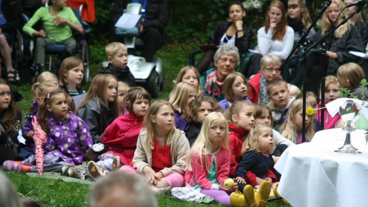 Gudstjeneste ved Silkeborg bad