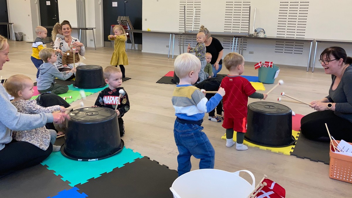 AFLYST - Kirkemusikalsk legestue 1-3 årige