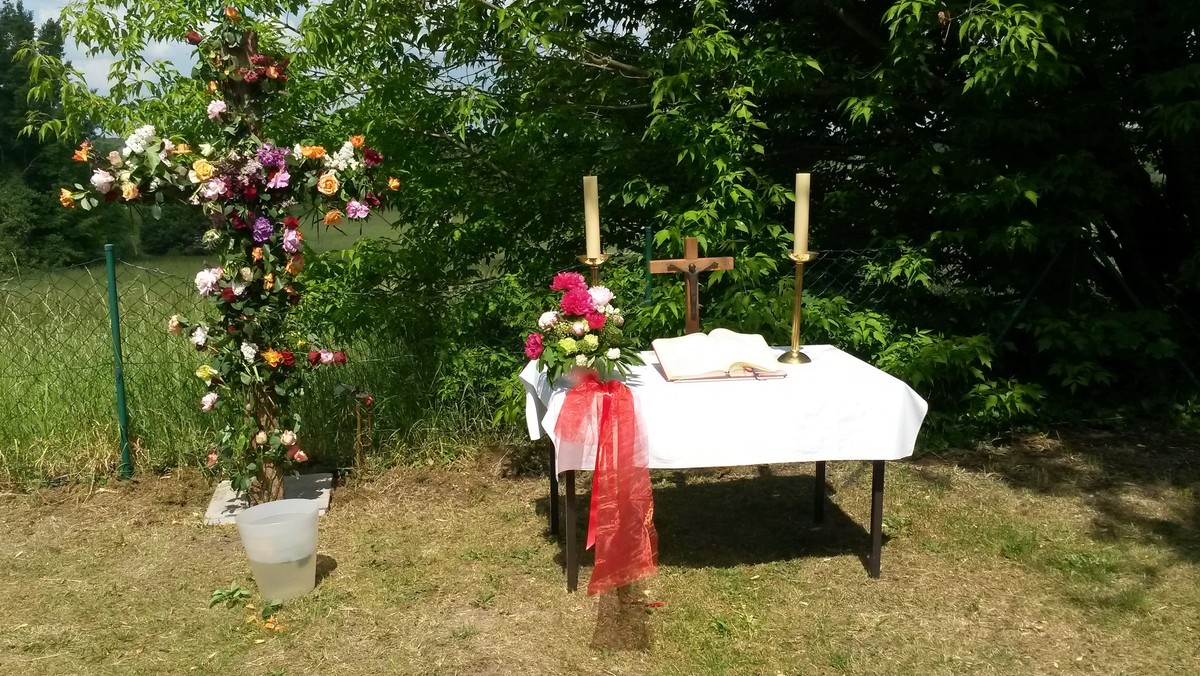 Ökumenischer Regional-OPEN-AIR-Gottesdienst zum Pfingstmontag in Lübars