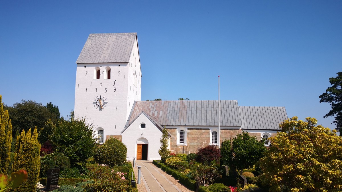 Konfirmandintrogudstjeneste i Hellevad Kirke