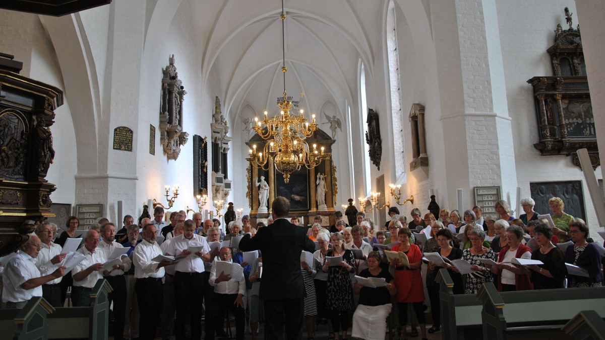 Storslået koncert for kor og orgel