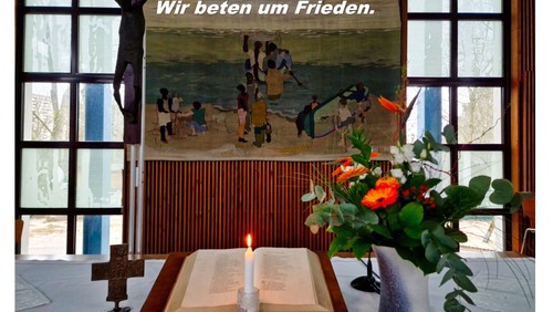 Friedensgebet in der Martin-Luther-King-Kirche