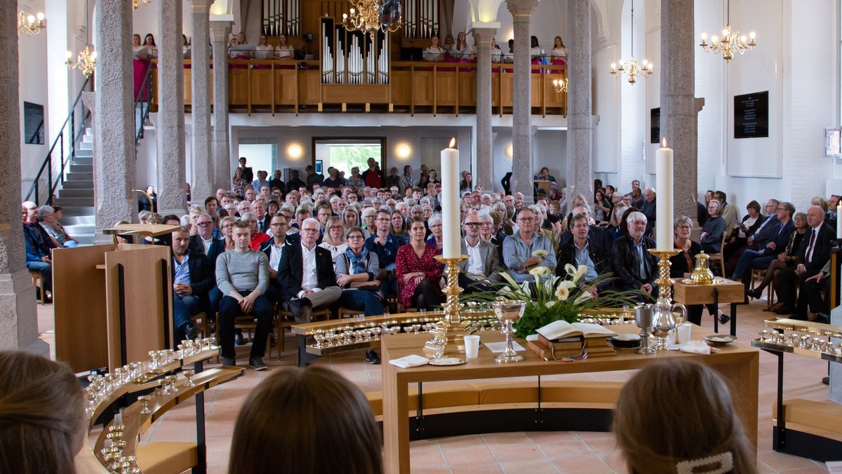 Højmesse i Brønderslev kirke