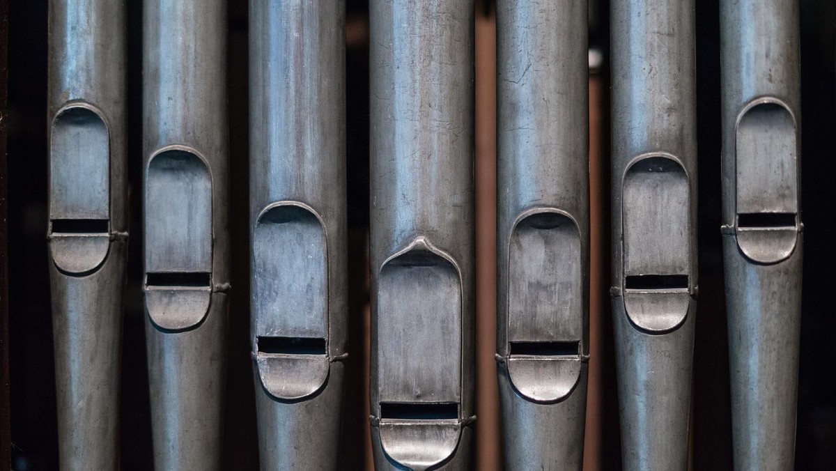 Konzert für Orgel und Bläser