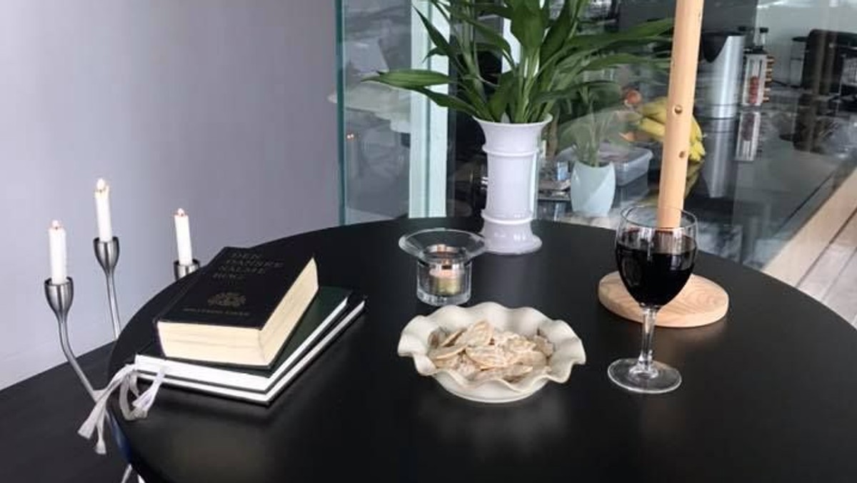 Advents gudstjeneste i Bangkok med dansk frokost bagefter