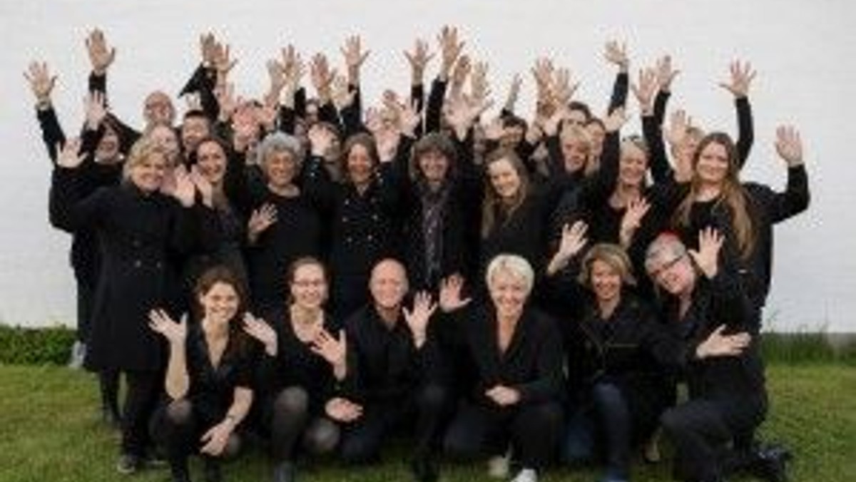 Gospelgudstjeneste med Holte Gospel og Jannik Theilgaard