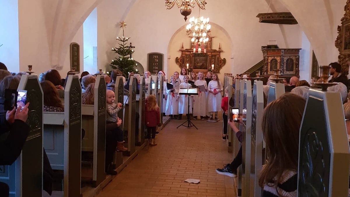 Julekoncert med spire- junior- og pigekor