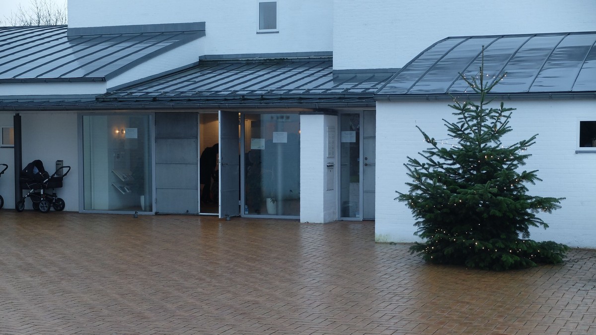 Gudstjeneste med efterfølgende julefrokost