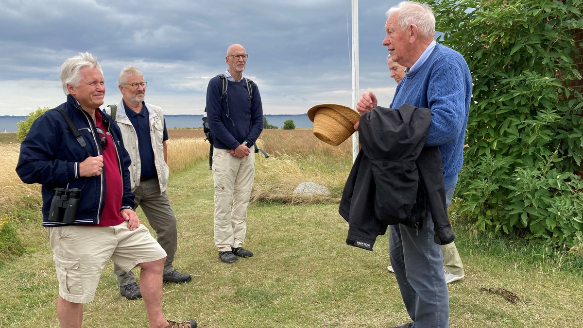 Pilgrimsvandring på Nyord og Ulvshale v. Elizabeth Knox-Seith