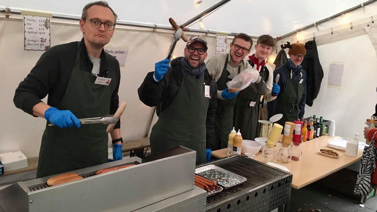Julebasar -Tilmelding som frivillig dag 1