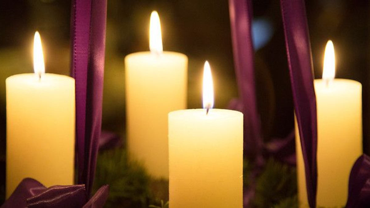 De 9 læsninger med efterfølgende julefrokost