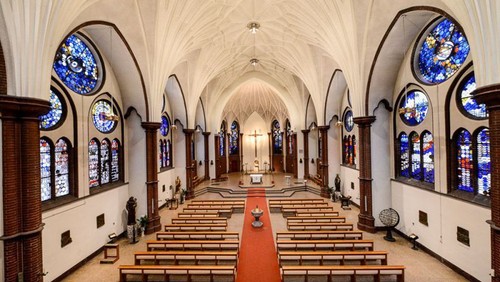Gemeinde Maria unter dem Kreuz Berlin