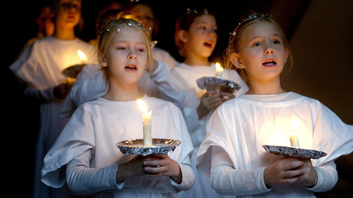 Luciaoptog og julekoncert med spirekoret