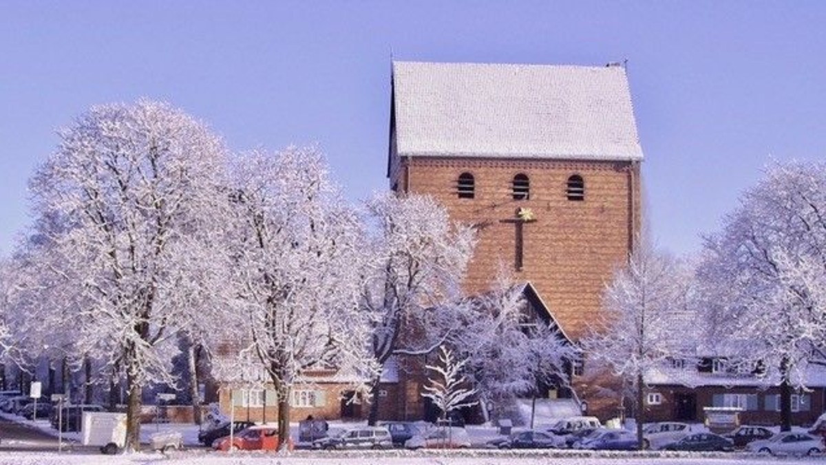 Warmer Segensschauer: Gottesdienst mit Taufen und Kammerorchester - auch im Livestream