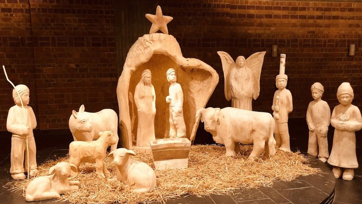 Adventsbasar mit Esel