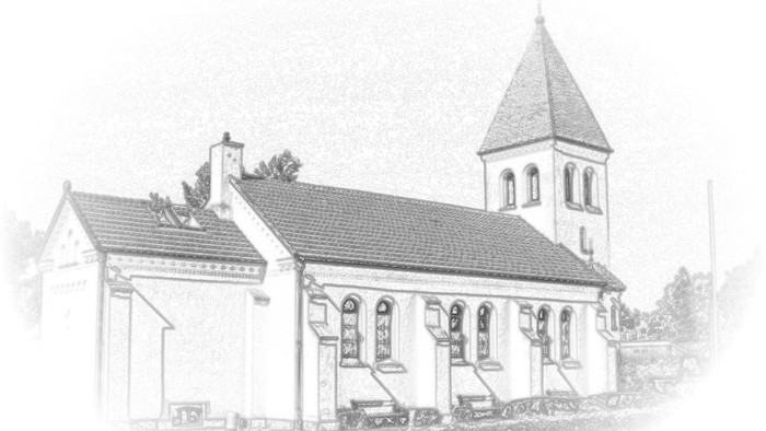 En lille kirke med tårn og tilstøgende bygning.