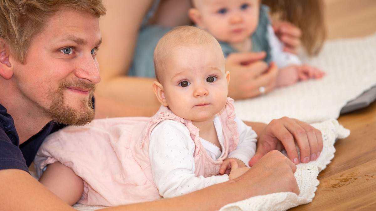 Babysalmesang på Kirkeskibet