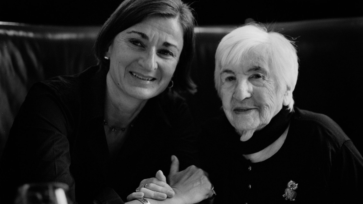 Warmes Wohnzimmer im Meerbaum-Haus | "Mut zum Leben" - Zur Erinnerung an die Shoah Überlebende Esther Bejarano / Erzählcafé
