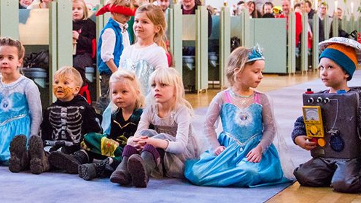 Fastelavnsgudstjeneste og tøndeslagning for børn og forældre
