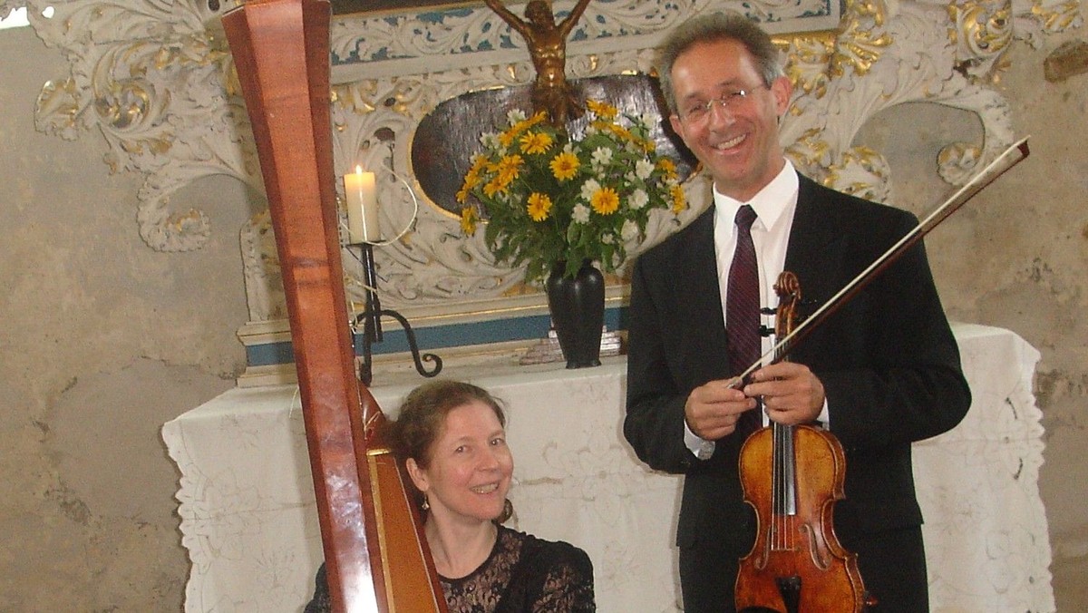 Dorfkirchenkonzert „Rätselkonzert mit Violine und Harfe“ mit Wolfgang Pfau und Dagmar Flemming