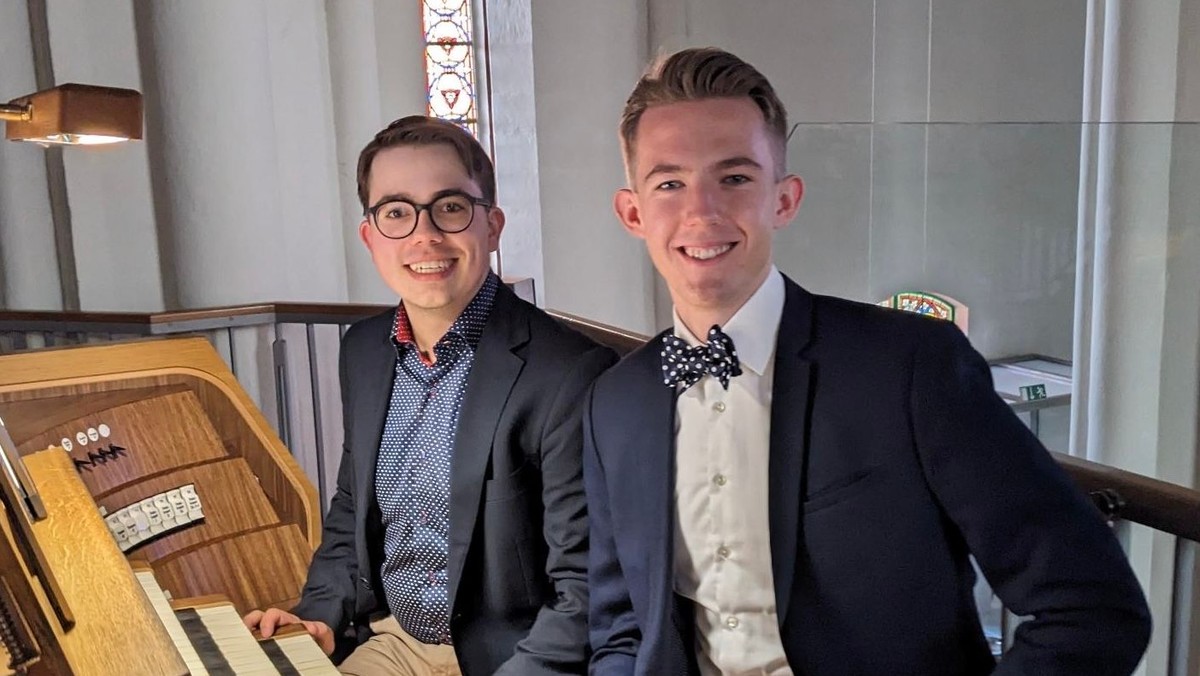 Orgelduo Kilian Homburg und Jonas Schauer.jpg