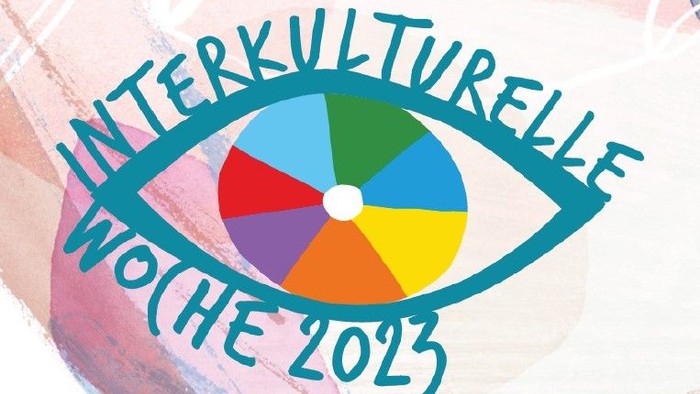 Buntes Auge mit "Interkulturelle Wo(he) 2013"