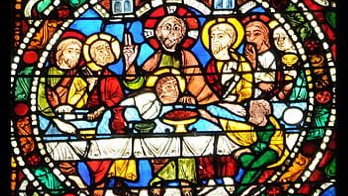 Glassmaleri af Jesus og hans disipler ved bordet