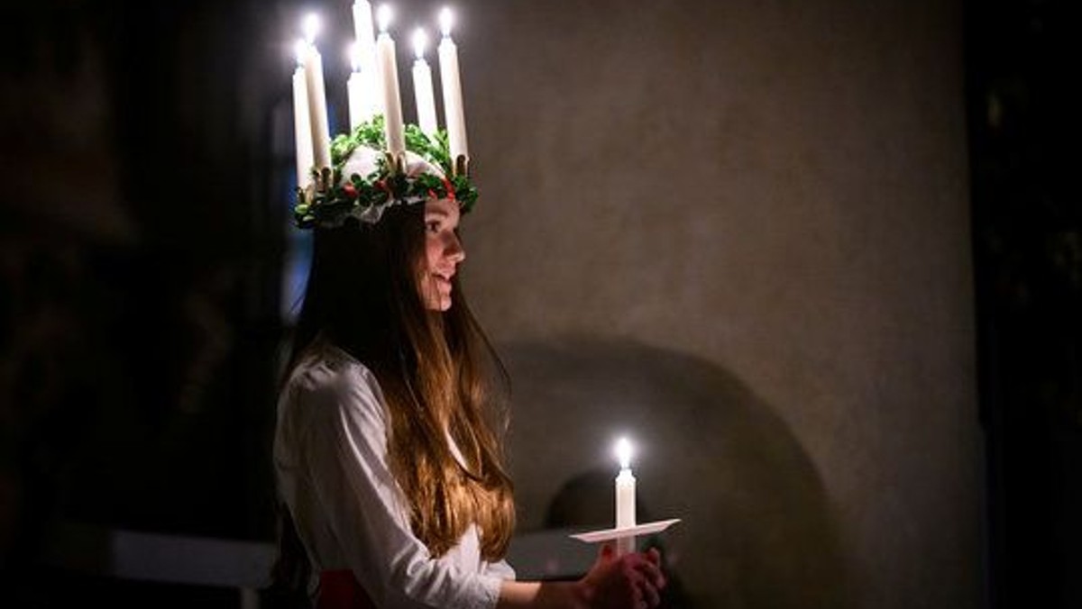 Luciafest Schwedischer Chor.jpg