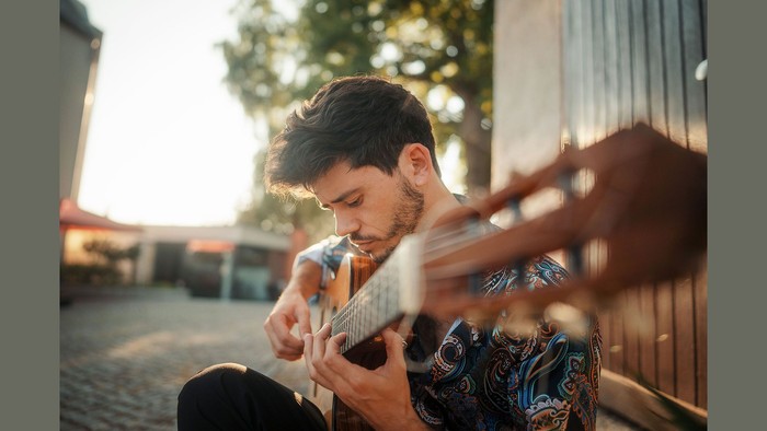 der Gitarrist Fabian Zeller