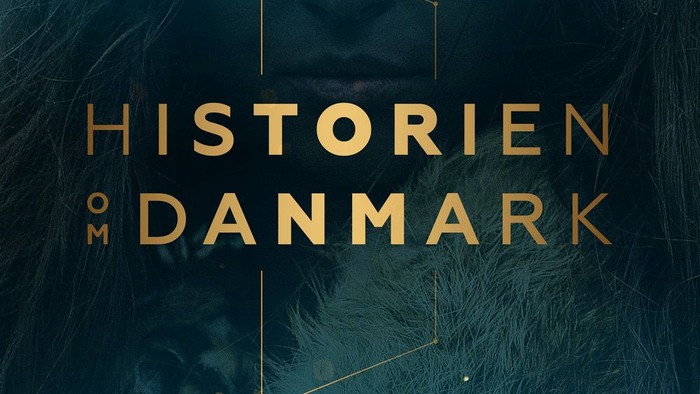 Historien om Danmark 2017 calendar cover with blurred image of a person.