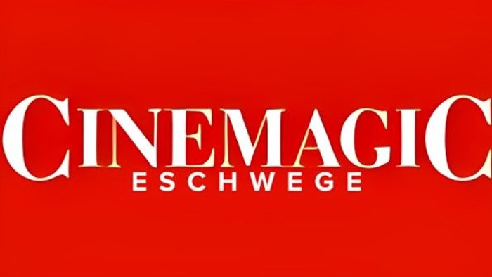 "Cinemagic Eschwege-Logo auf rotem Hintergrund"