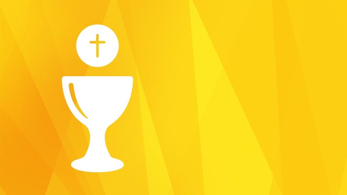 Heiliger Kelch mit einem Kreuz als Symbol für die Heilige Kommunion oder Eucharistie.