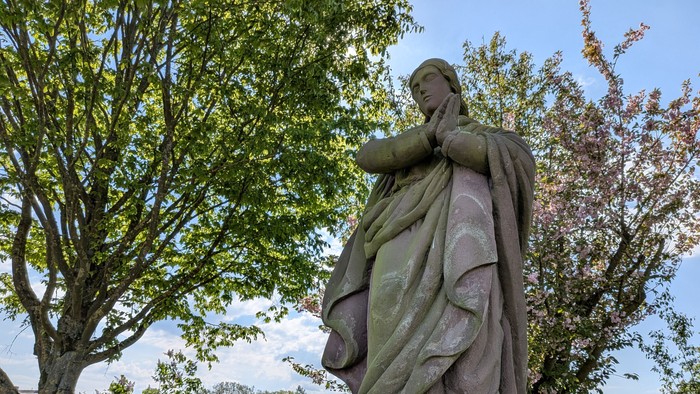 Keulos Mutter-Gottes-Bildstock Frontalansicht