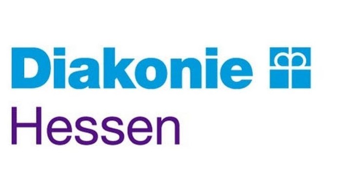 Das Bild zeigt die Logos von Diakonie und Hessen.