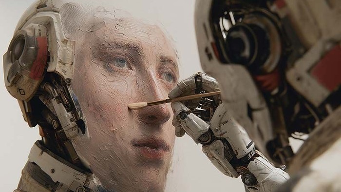 Ein Roboter mit menschlichem Gesicht hält einen Stift an den Mund eines anderen Roboters.