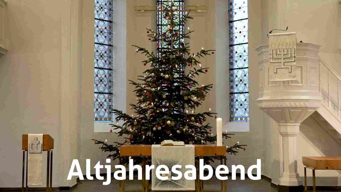 Weihnachtsbaum in der Kirche, Altjahrsabend
