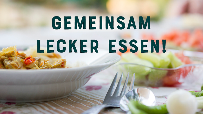 Ein leckeres Essen auf einem Teller mit einer Gabel daneben