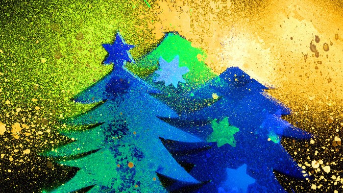 Bunte Weihnachtsbäume mit Sternen auf glitzerndem Hintergrund