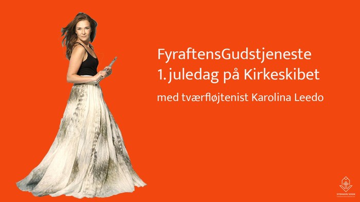 En kvinde i festligt tøj på rød baggrund med teksten