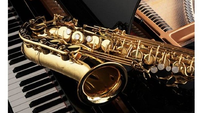 Nachweihnachtliches Konzert mit Saxophon und Klavier, 1. Januar 2025 in der ev. Christuskirche.